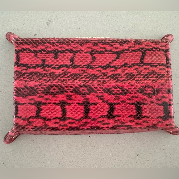 Jimmy Choo pink snakeskin catch all - RARE! - Picture 5 of 14